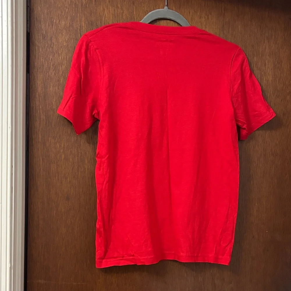 Nike tee bold